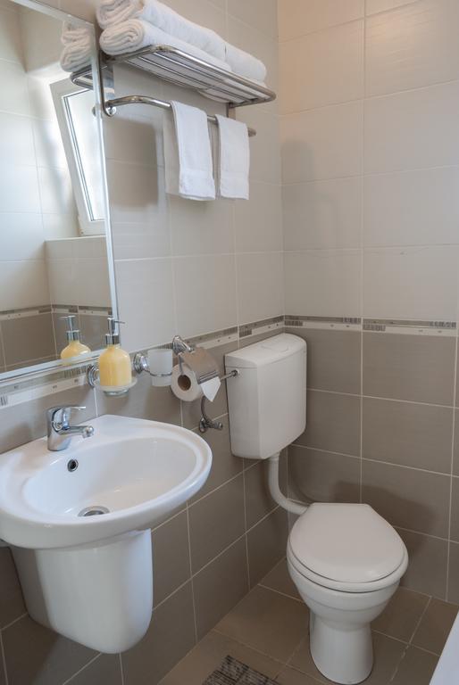 Valor Apartments Skopje Buitenkant foto
