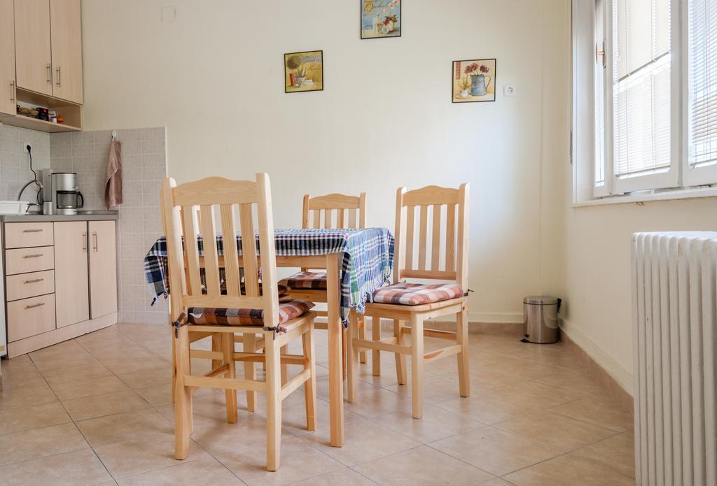 Valor Apartments Skopje Buitenkant foto